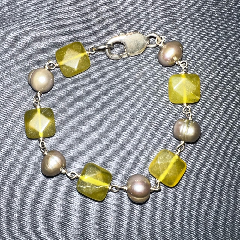 Sterling silver 925 citrine yellow colored stone pearl clasp bracelet